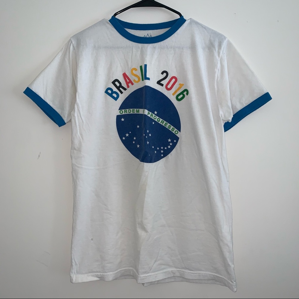 Urban Outfitters “BRASIL 2016” graphic tee